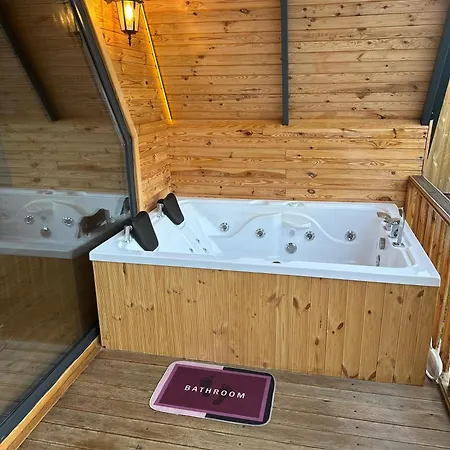 Monarozasapanca Case de vacanță Fevziye (Sapanca)